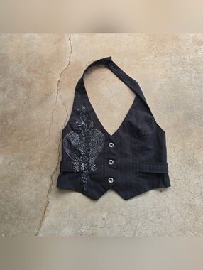 FANG Y2k  Vest Pinstripe Vampire Goth Grunge Wings Cyber  2000s VTG M